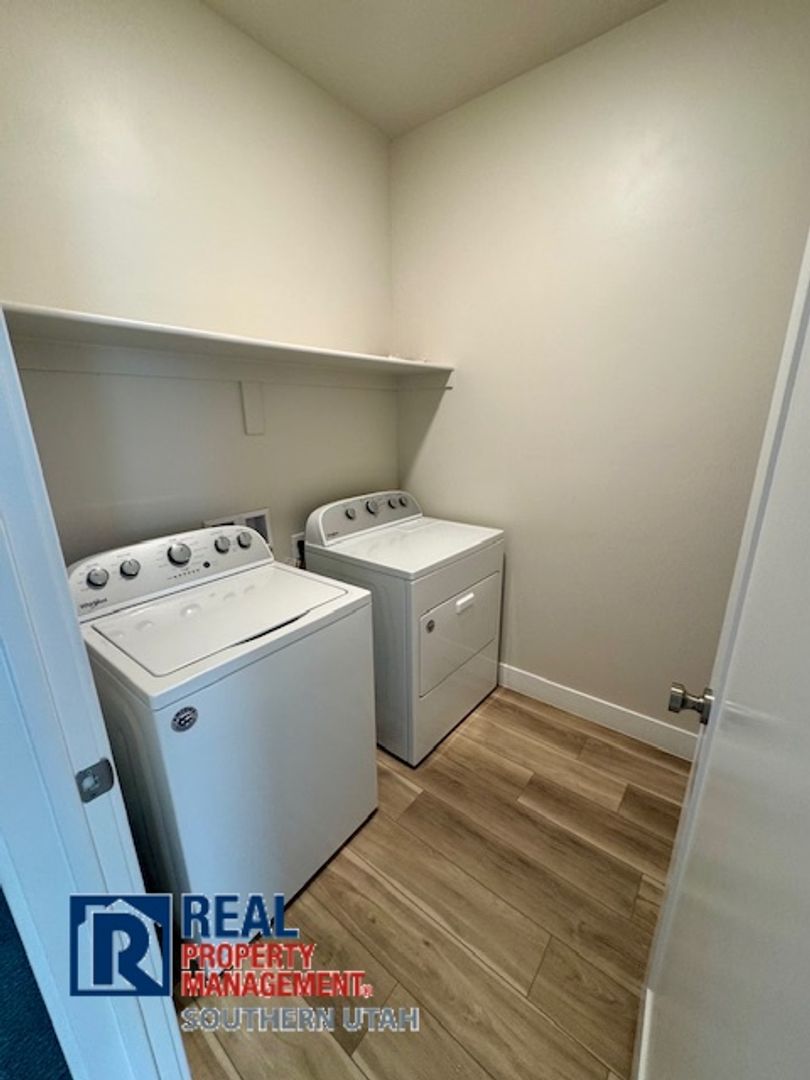 855 S Black Alder Drive 15 of 19