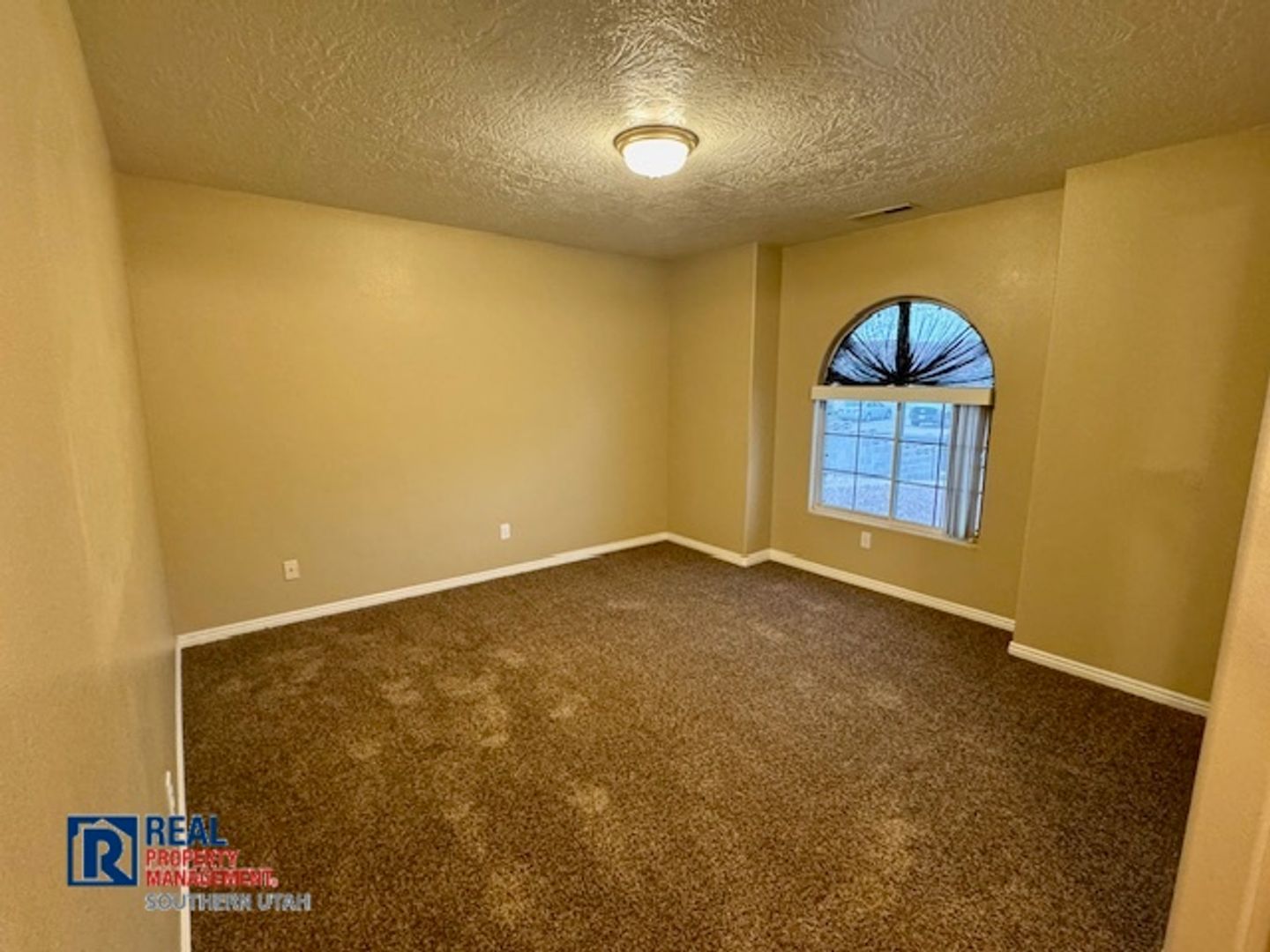 2339 E 130 N 2 of 8