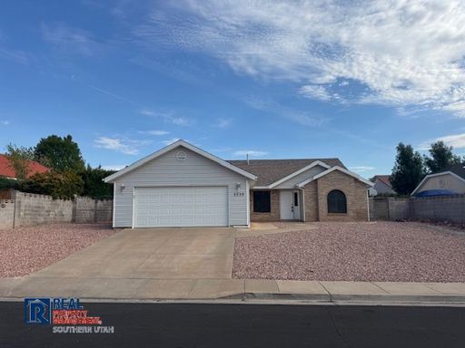 4 Bed 2 Bath Rental at 2339 E 130 N, St. George, UT – photo 1