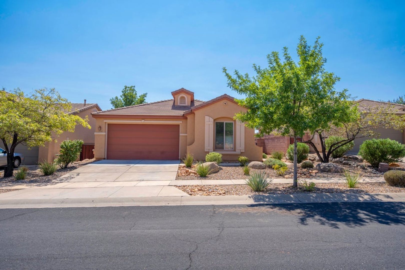 2744 E Slick Rock Rd 3 of 12
