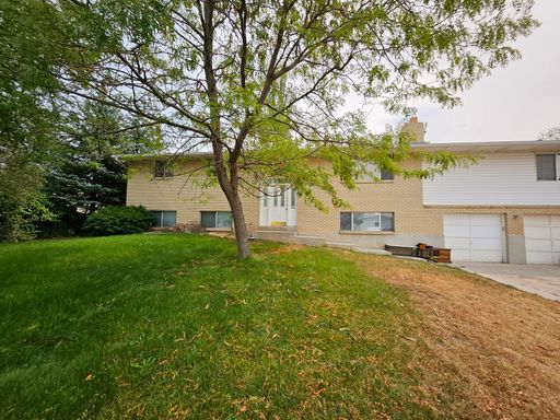 $500 Off First Months Rent! Pet Friendly Orem Duplex – photo 1