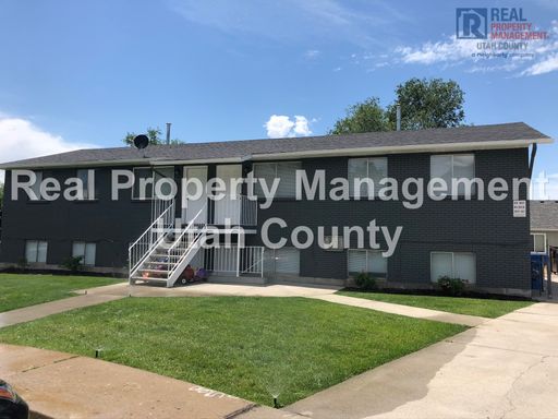 Spacious 3-Bedroom Four-Plex with Washer/Dryer Hookups – photo 1