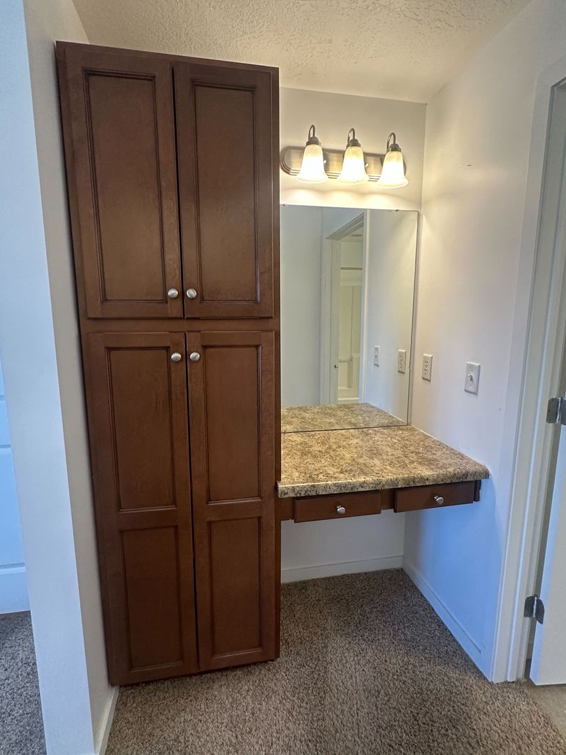 2150 S Main St #308 12 of 12