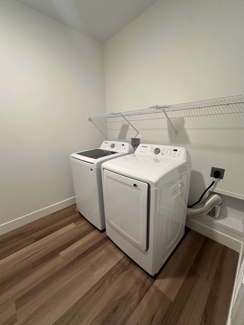 Laundry room at 12727 Skyline Loop Ln (2 of 2)