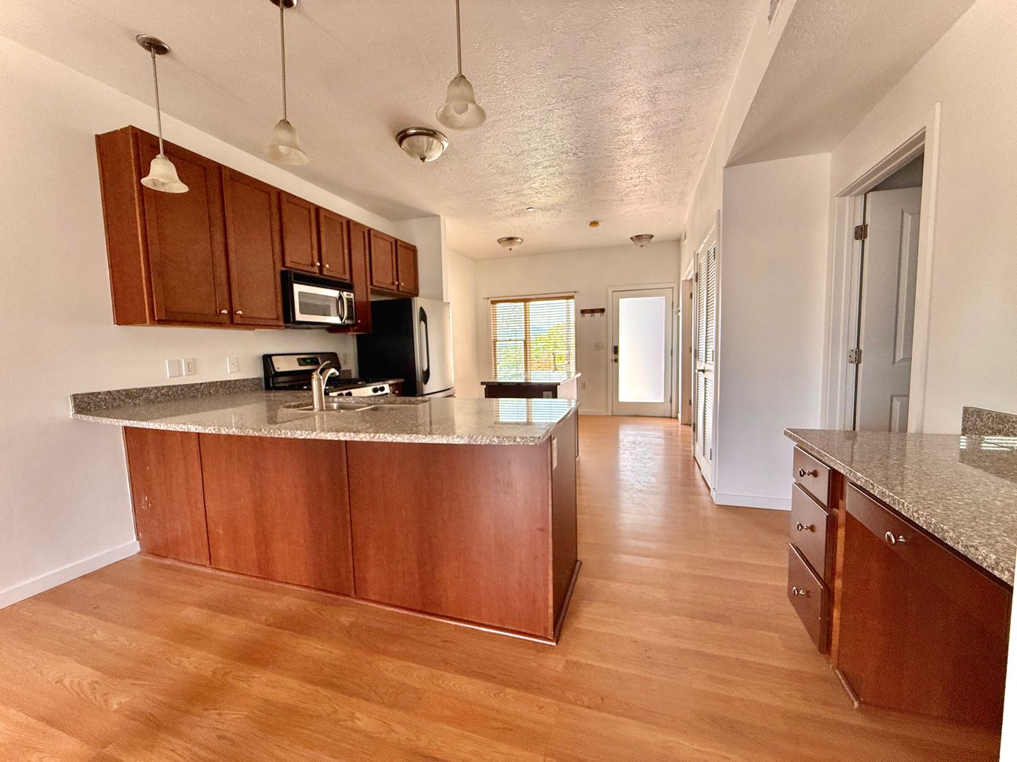 2150 S Main St #308 4 of 12
