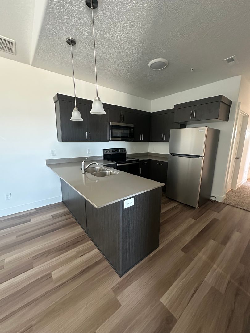 12727 Skyline Loop Ln 8 of 12