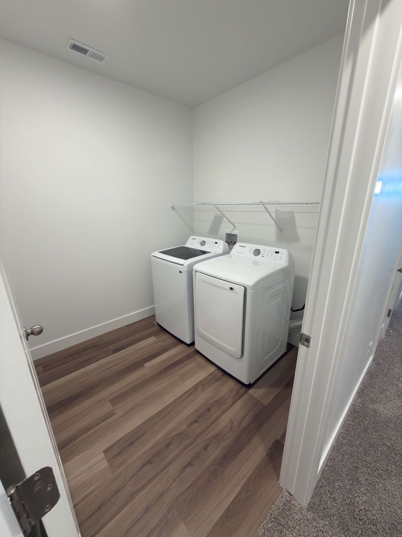 Laundry room at 12727 Skyline Loop Ln (1 of 2)