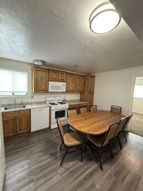 Affordable Beautiful Student Housing for Snow College students 5 rooms, 2 shared bathrooms, shared Kitchen, Laundry and Living Room- $295.00/person for double occupancy $395 for single occupancy