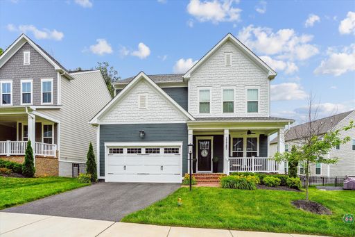 Custom Designer Smart Home in Potomac Shores!