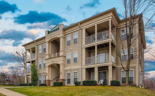 Stunning Condo with Loft & 3 Full Baths Near Wegmans! – photo 1