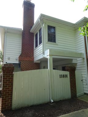 3 Bedroom 2.5 Bath Condo in Yorkshire Downs for Rent