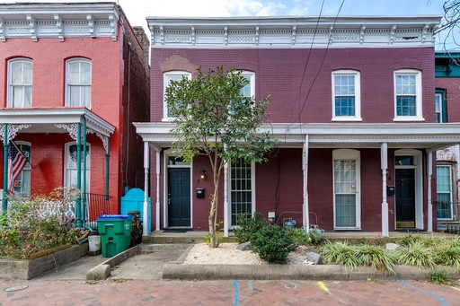 Location, Location, Location - Awesome 3 Bedroom Home in Jackson Ward Available September 15th!! – photo 1
