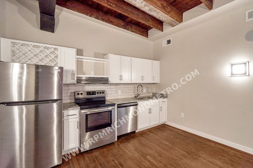 Stunning 1 Bedroom in Shockoe Available in October!! – photo 1