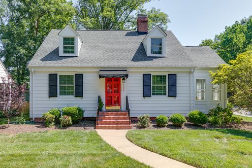 Fully Furnished 3-Bedroom, 2-Bath Home Near West End – Utilities & Landscaping Included! – photo 1
