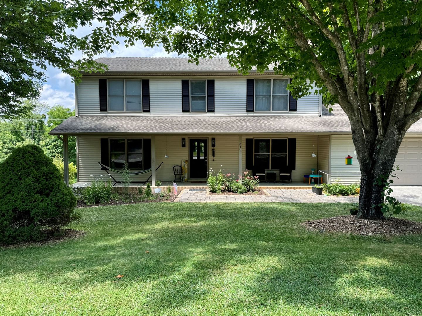 Blacksburg House: 310 Cherokee Drive