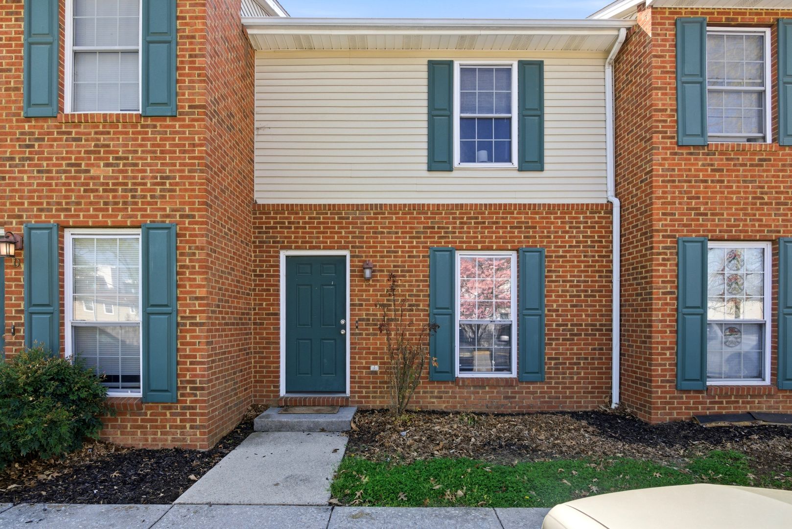 Radford House: 1101 Fairfax Street, Unit C