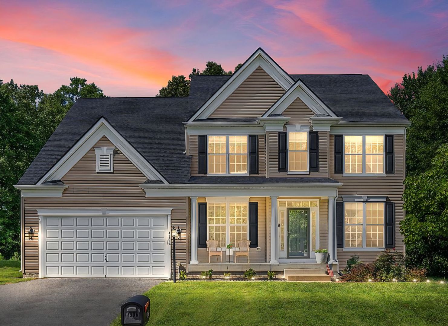 King George House: 4306 Chatham Dr