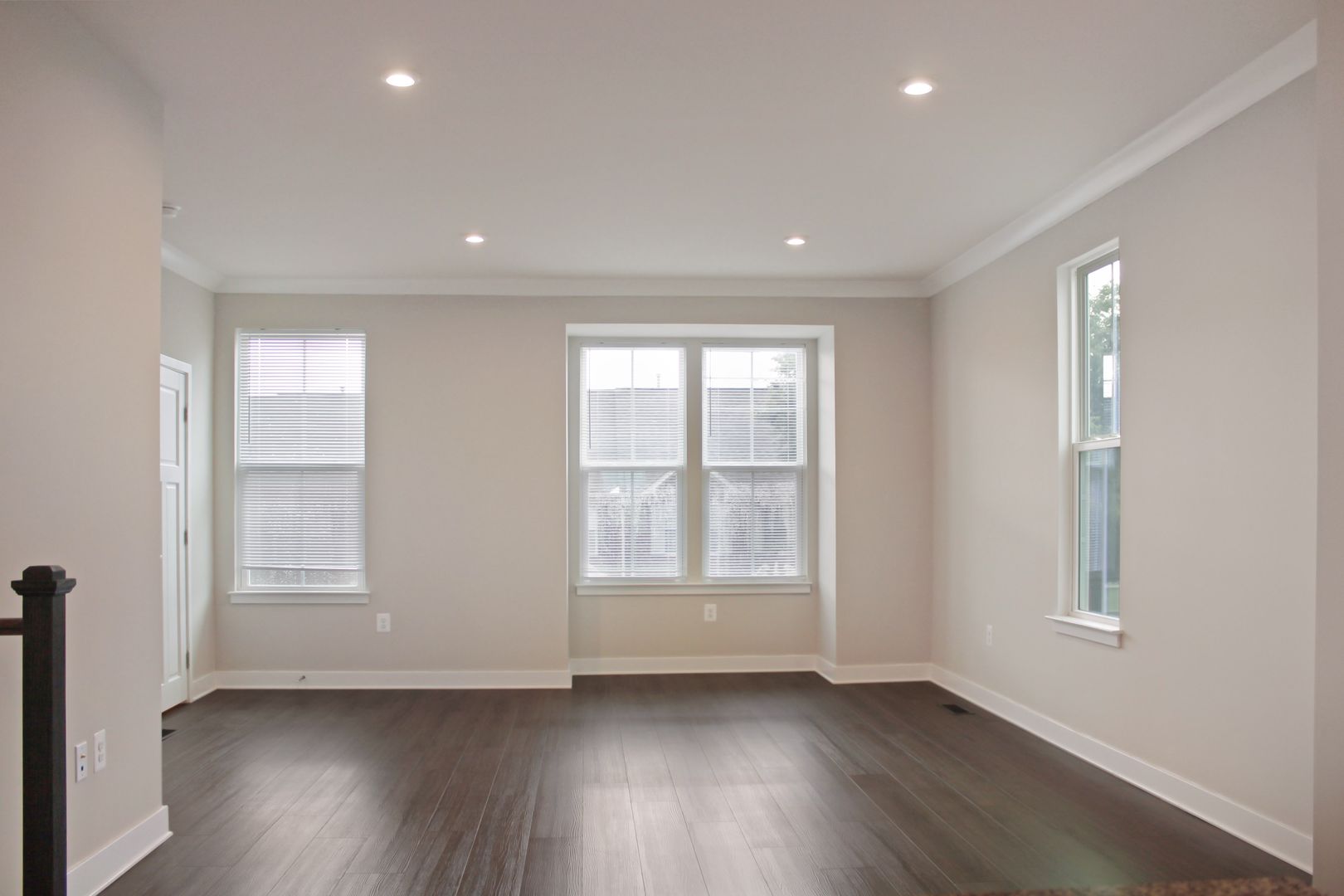 Lockwood Dr 2061 12 of 12