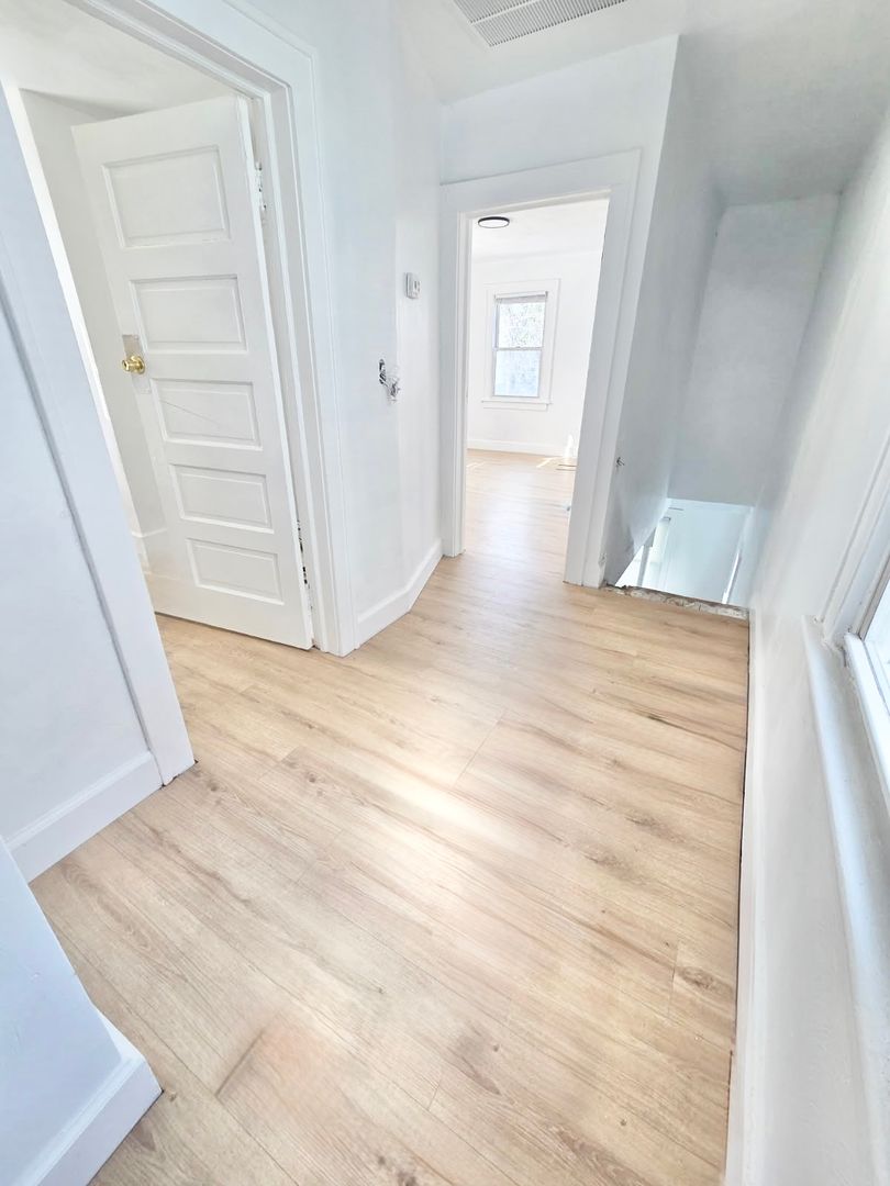 Norfolk House: 829 43rd Street