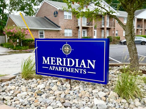 Meridian Apartments Your Gateway to Everything in Hampton Roads – photo 1