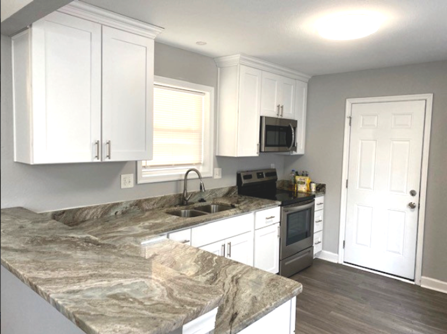 Virginia Beach House: 1733 Joplin Lane