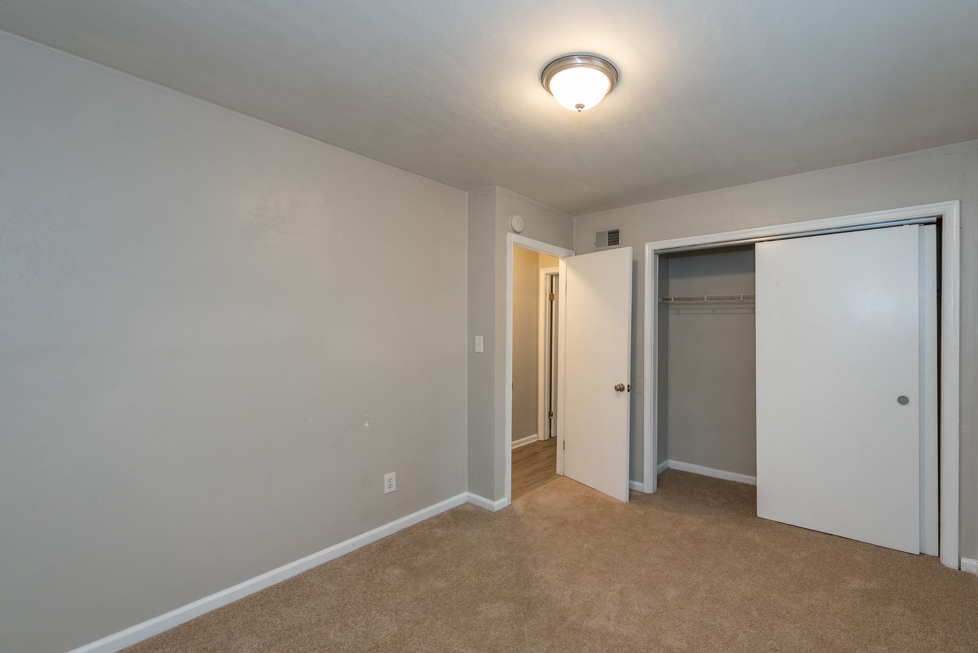 Pelican Dock Apartments (PDA) 5 of 12