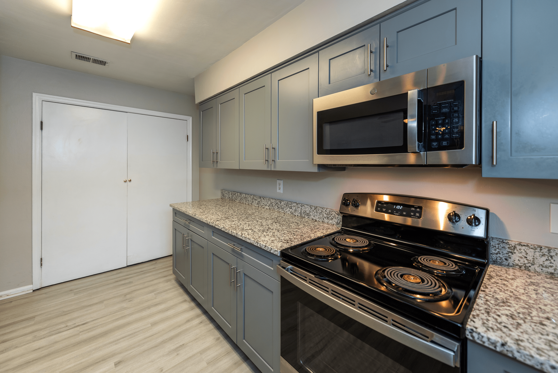 Pelican Dock Apartments (PDA) 7 of 12