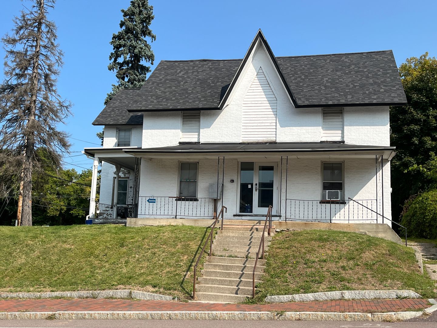 Winooski Apartment: 61 East Allen Street