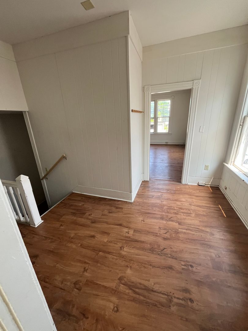 Burlington Apartment: 33-37 Grant St