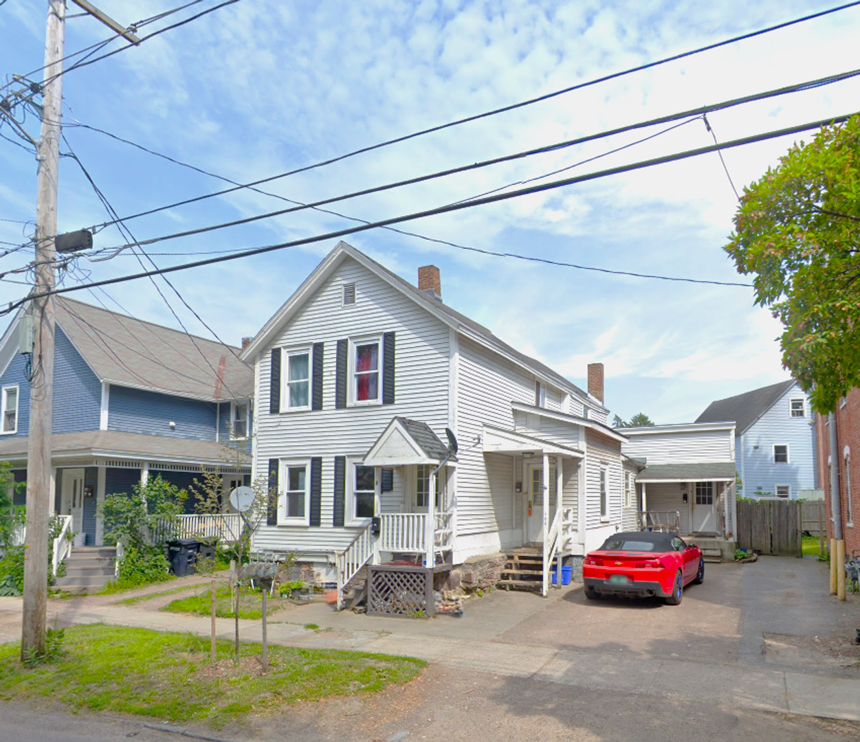 Burlington Apartment: 144 Intervale Ave