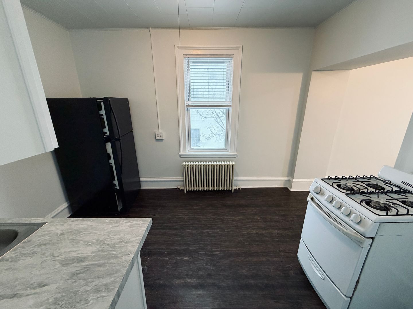 Burlington Apartment: 17 Murray Street