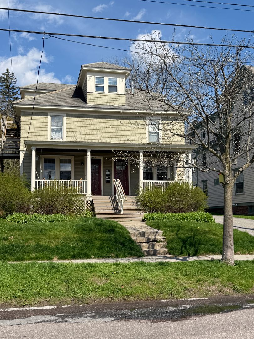 Burlington Apartment: 484-488 South Union