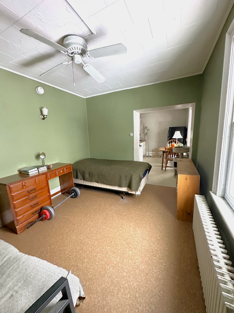 Burlington Apartment: 17 Murray Street