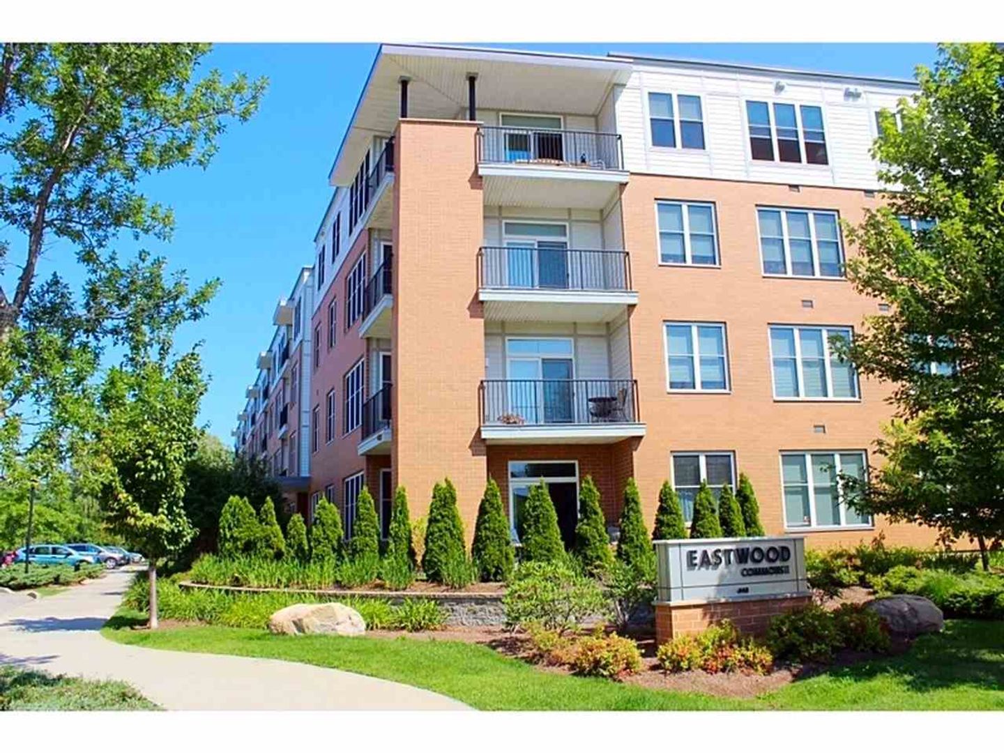 South Burlington Condo: 410 Farrell Street