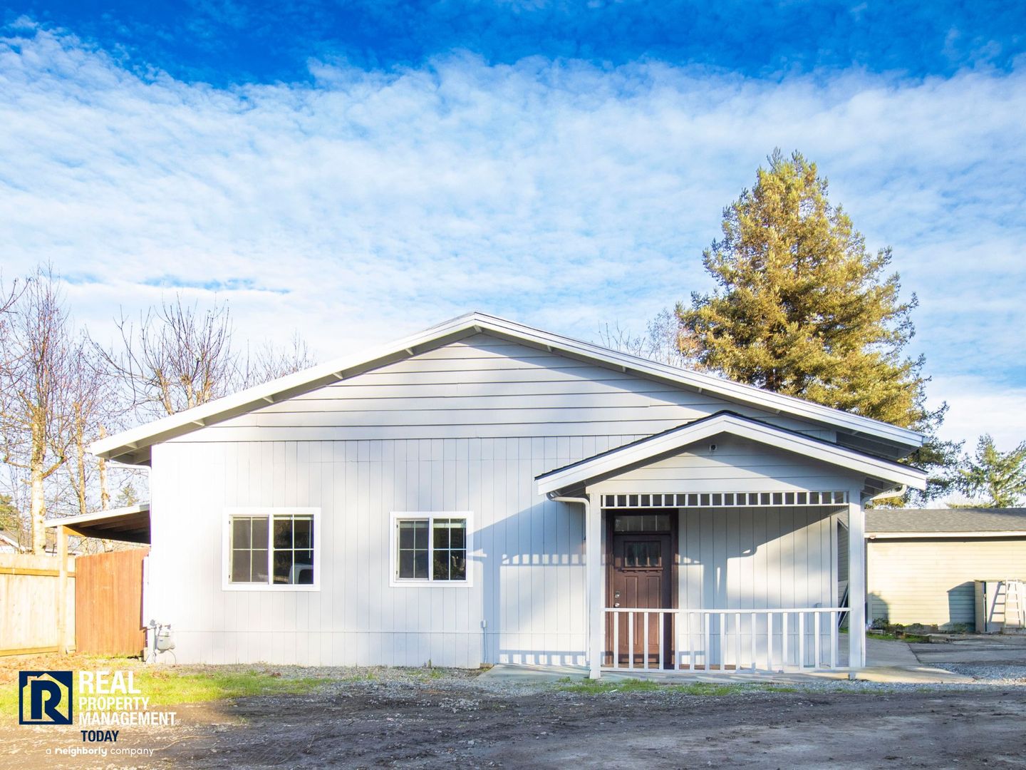 Puyallup Apartment: 2817 9th st SW