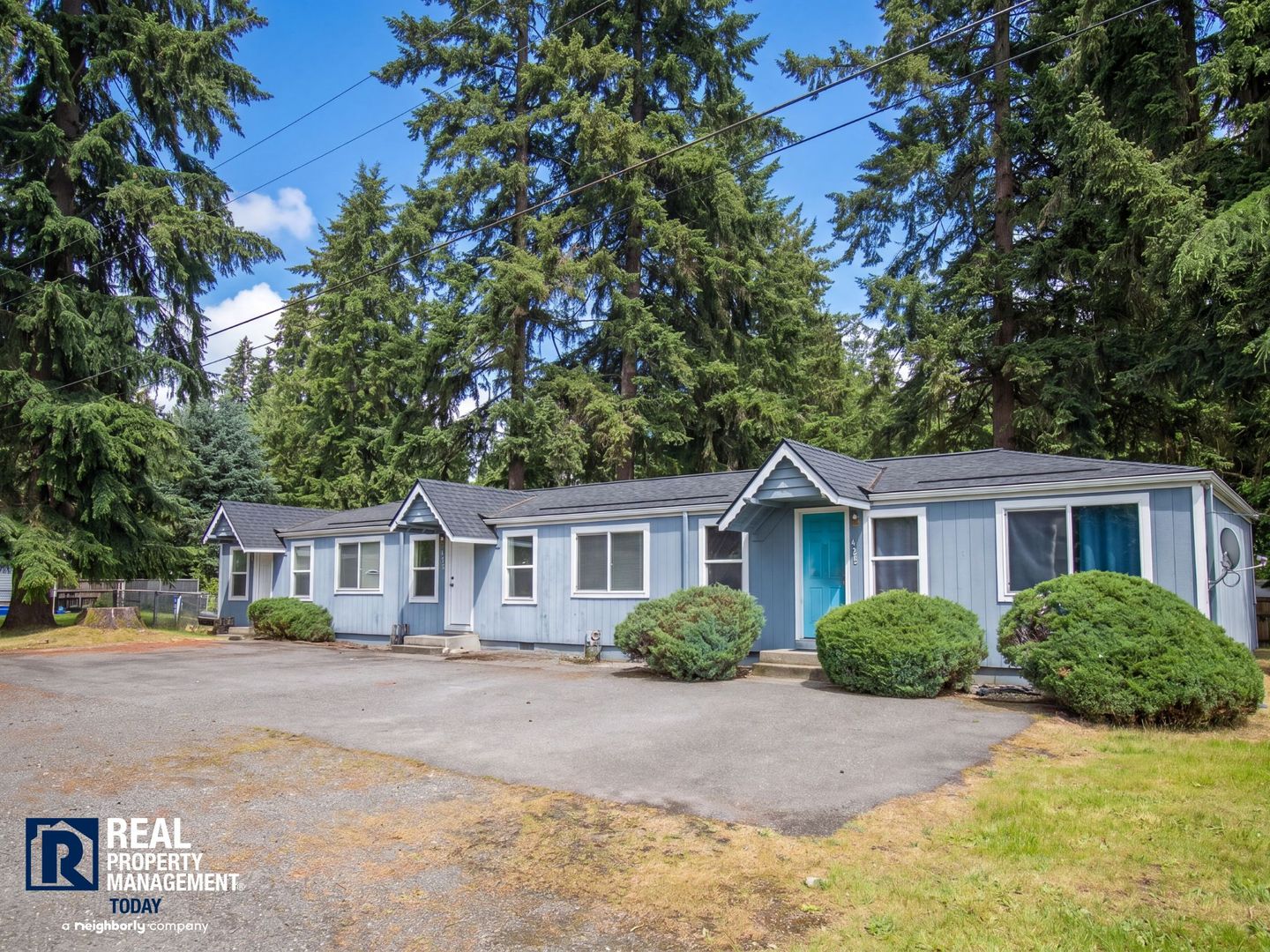 Puyallup Apartment: 7501-7505 156th St E