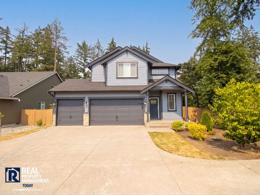 Easy JBLM Commute Like-New 4BR Home with 3-Car Garage & Bonus Office – photo 1