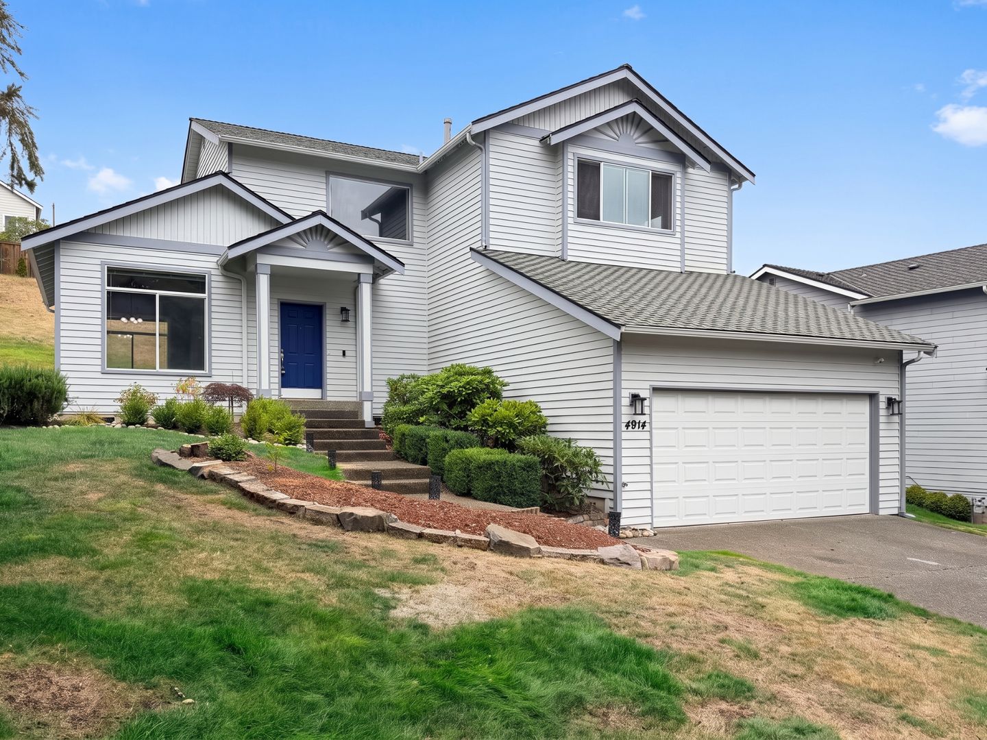 Tacoma House: 4914 Norpoint Way NE