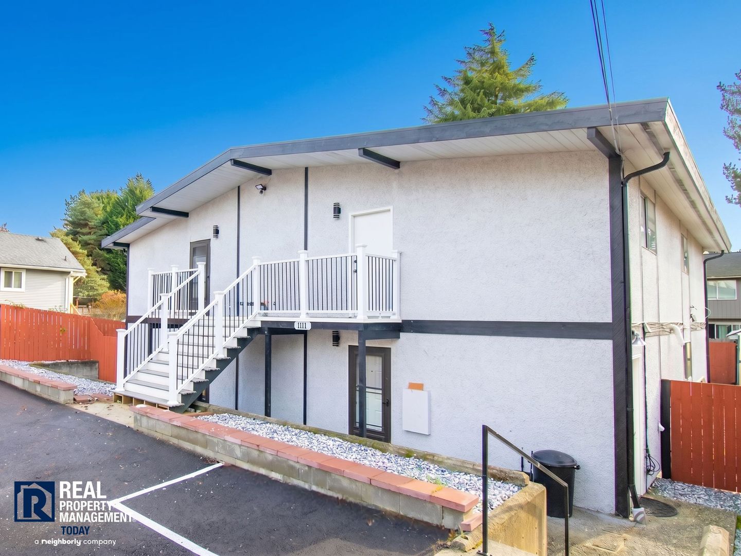 Burien Apartment: 1111 SW 148th St