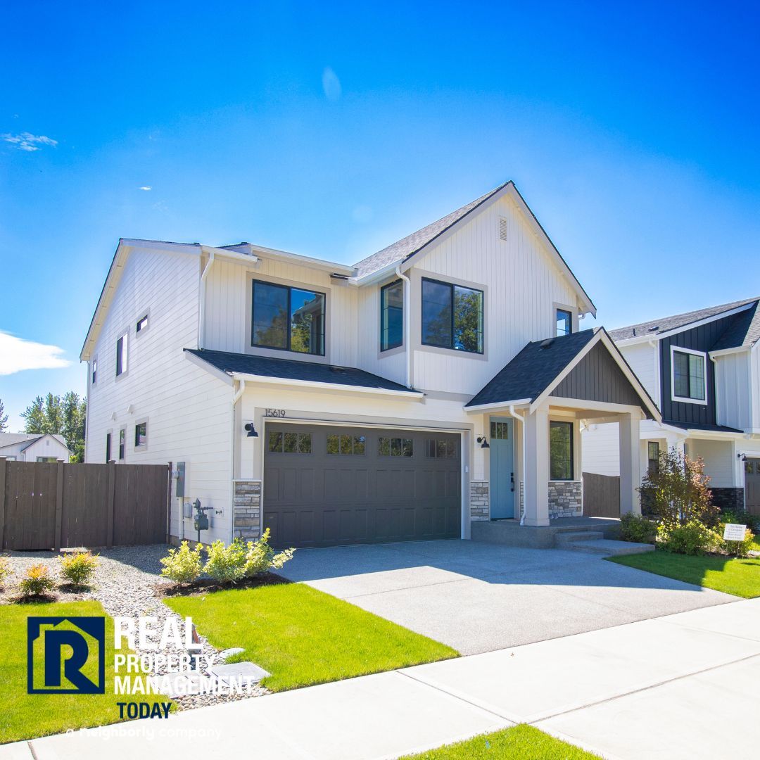 Covington Apartment: 15619 lot 17 SE 257th St