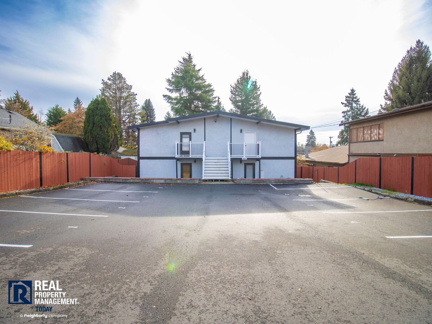 Burien Apartment: 1111 SW 148th St