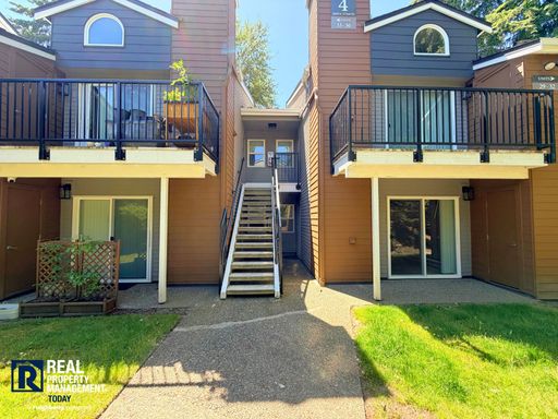 Saybrook Condo! 1 Bed/1 Bath with In-Unit Washer & Dryer & Covered Patio! – photo 1