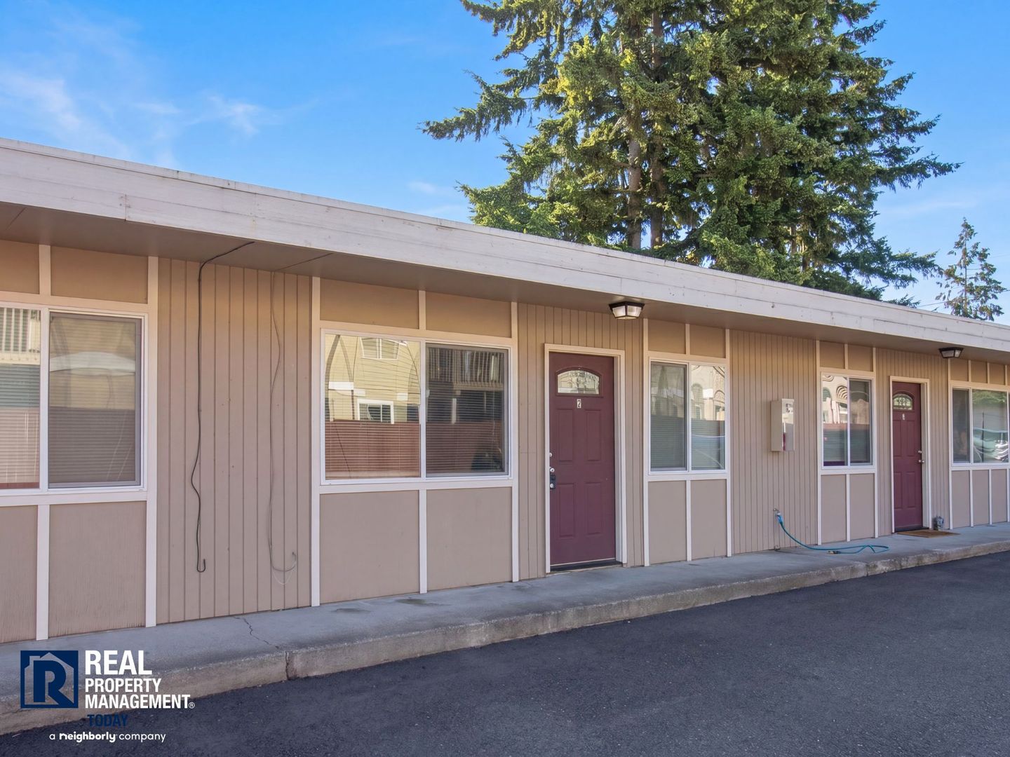 Lakewood Apartment: 6415 Steilacoom Blvd SW