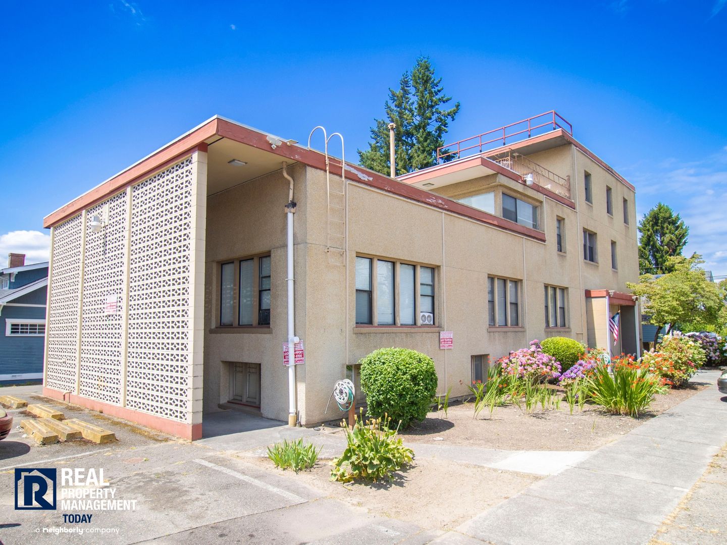 Puyallup Apartment: 901 W Main