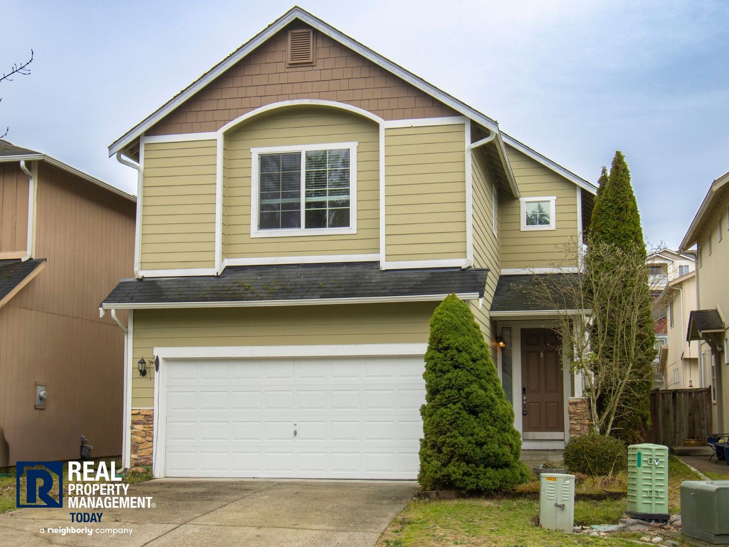 Puyallup House: 18423 100th Ave E