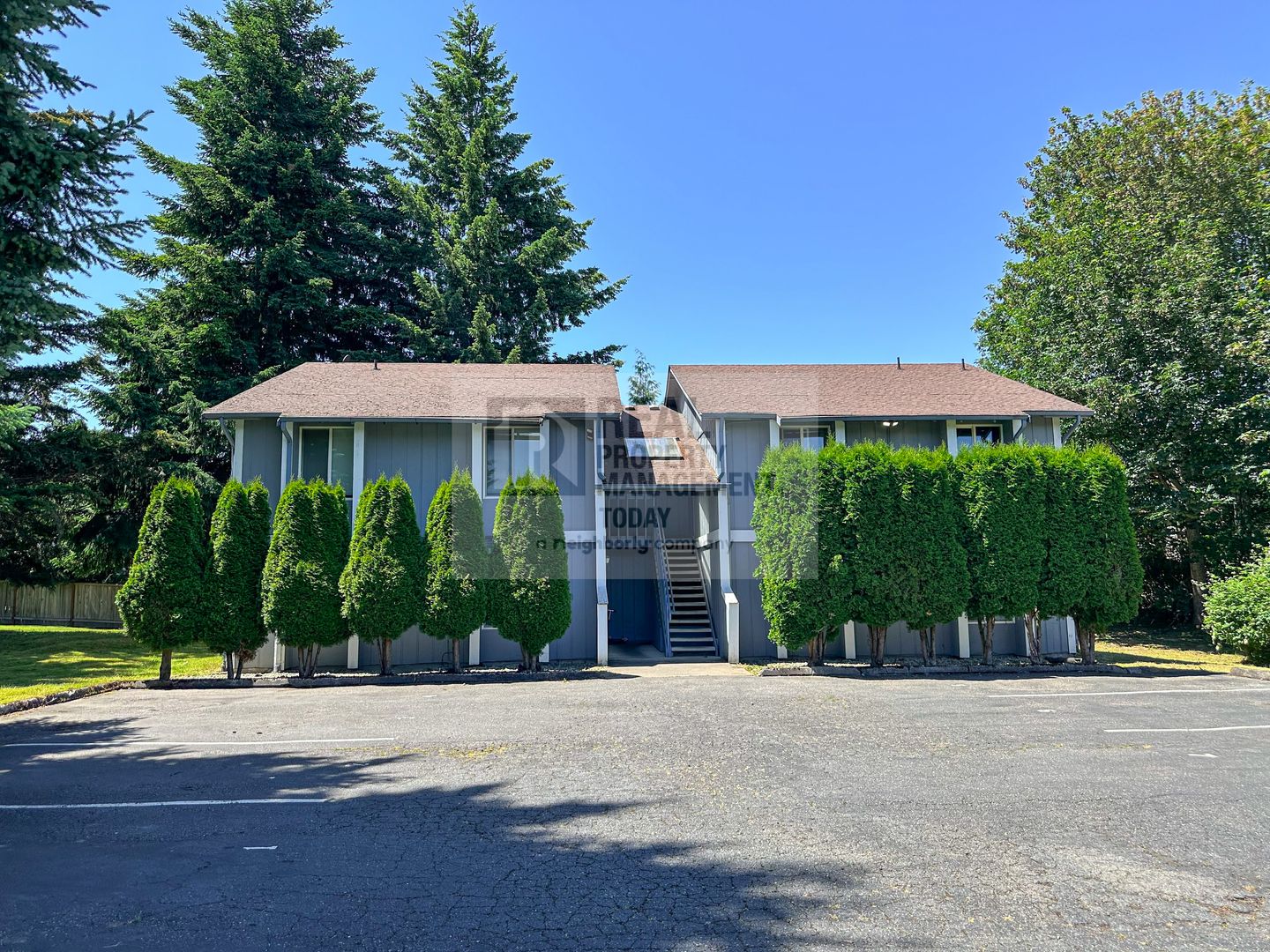 Puyallup Apartment: 13402 98th Ave Ct E