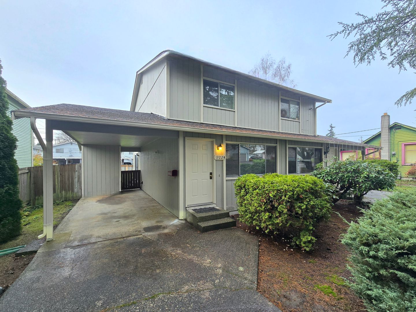 Everett Apartment: 1322 Maple St