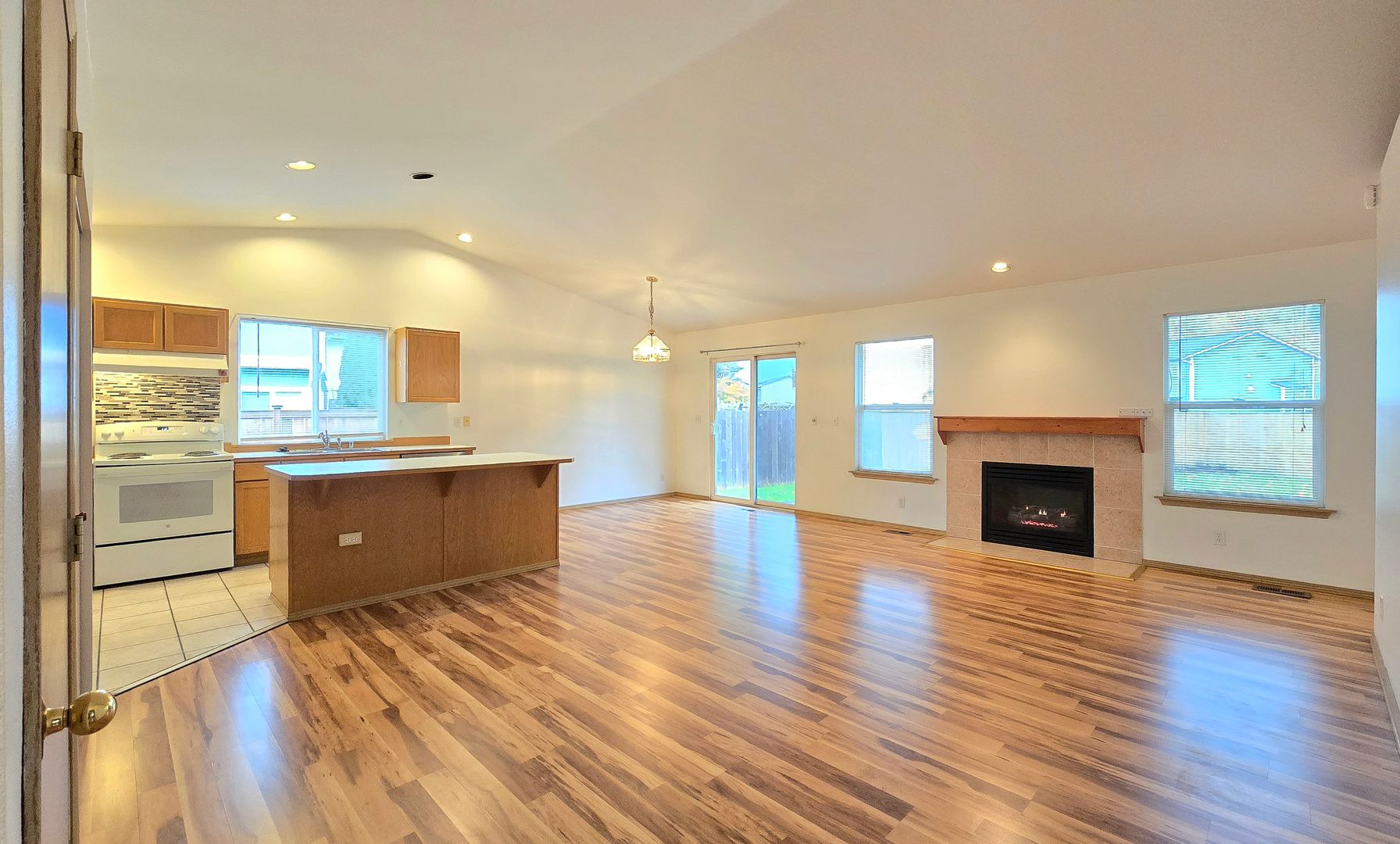 Marysville House: 5224 102nd PL NE