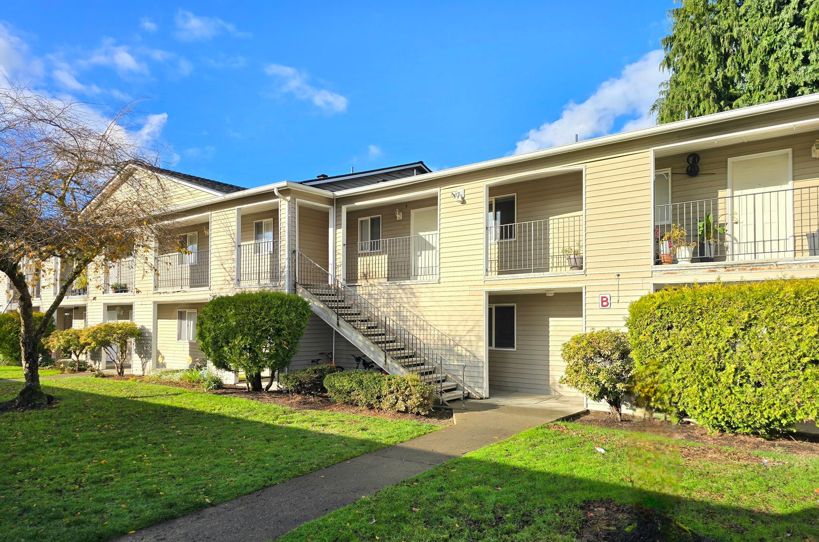 Marysville Apartment: 4505 100th St. NE