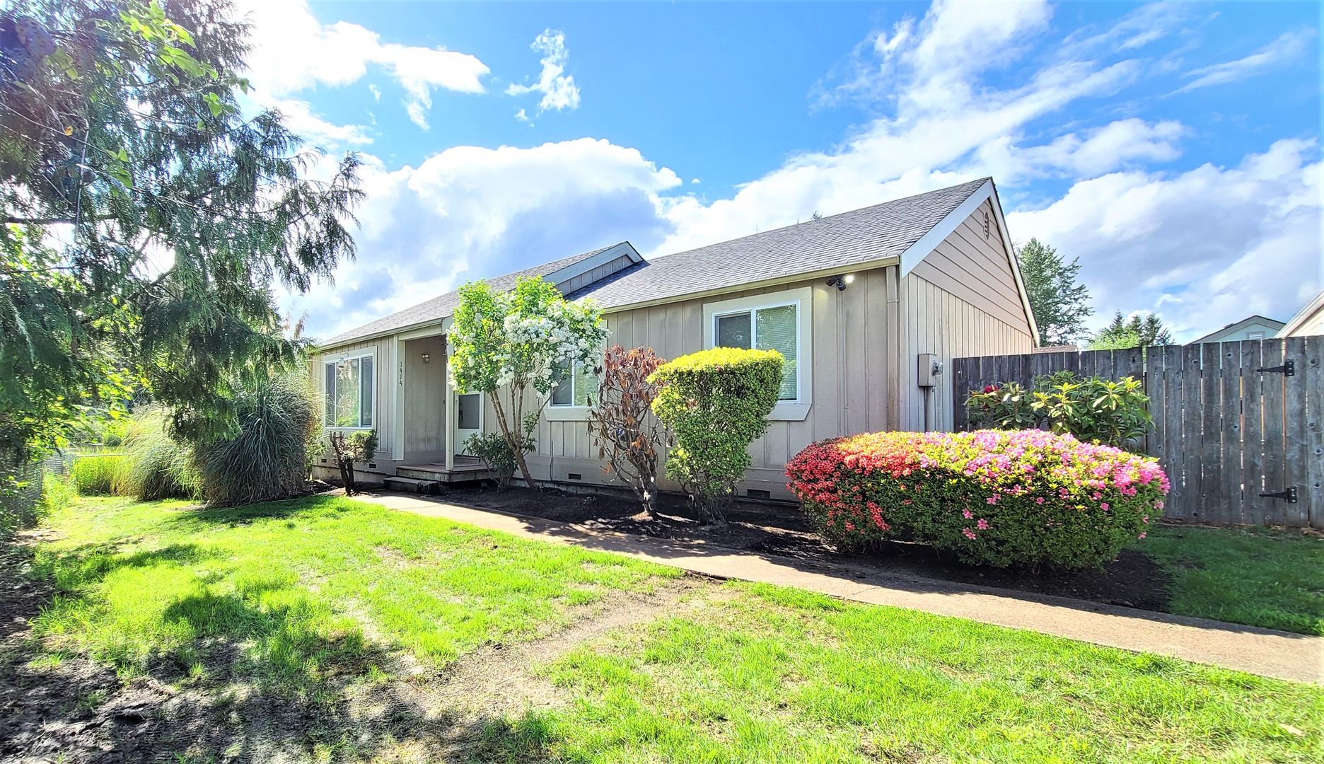 Lake Stevens House: 1414 128th Dr. NE